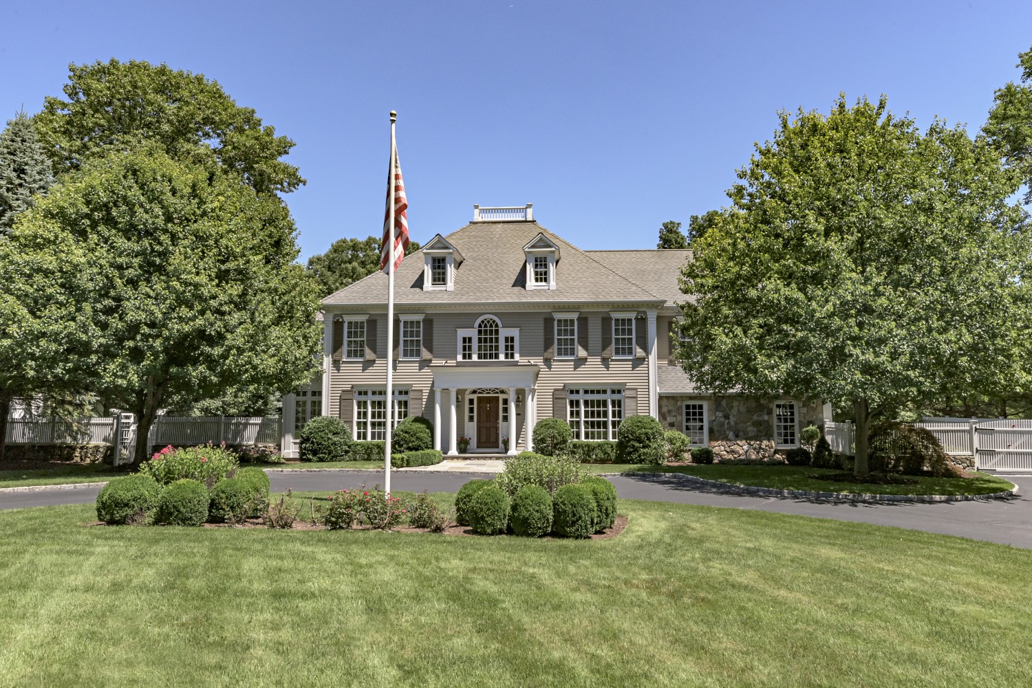 124 Silver Spring Road, Ridgefield Karla Murtaugh Realtor in Ridgefield CT